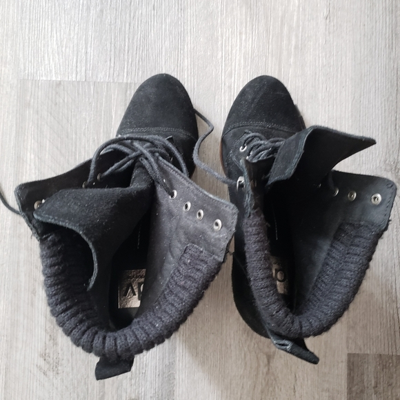 Dolce Vita | NWOT Heeled Ankle Boots with Platform - Picture 3 of 6